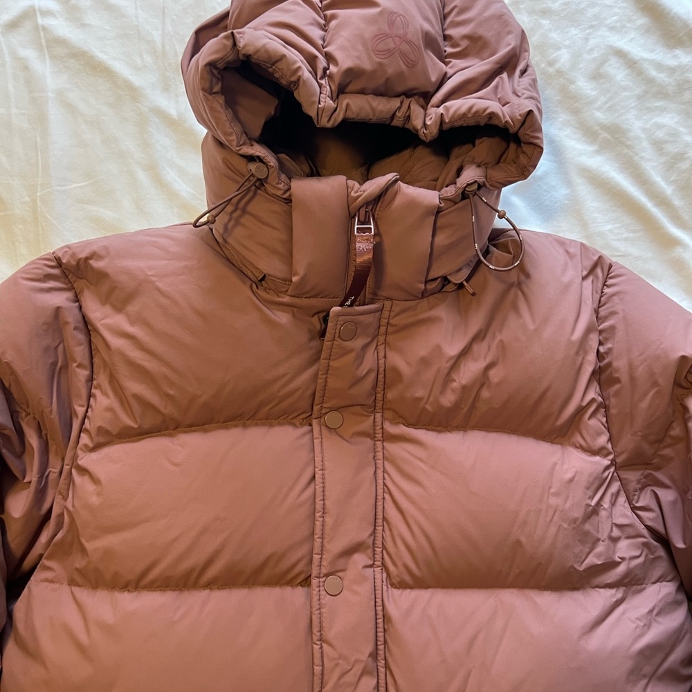 Aritzia Super Puff
